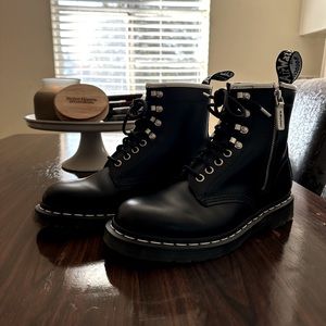 Dr. Martens, size 8USL, color Black